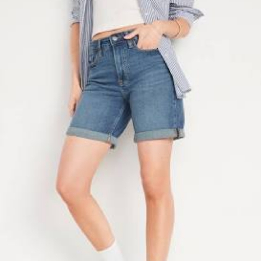 Old Navy OG Straight 7-in Highrise Blue Denim Short, Cuffed